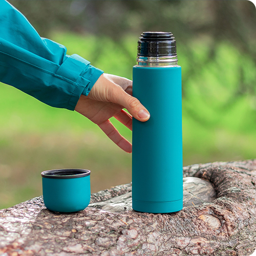 Seyahatler İçin Uygun Termos Seçimi ve Öneriler test